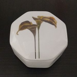 OTAGIRI Japanese Golden Calla Lilies Lidded Octagonal Trinket Dish Vintage